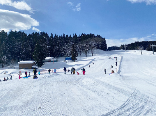 ちびっこゲレンデ（そり）